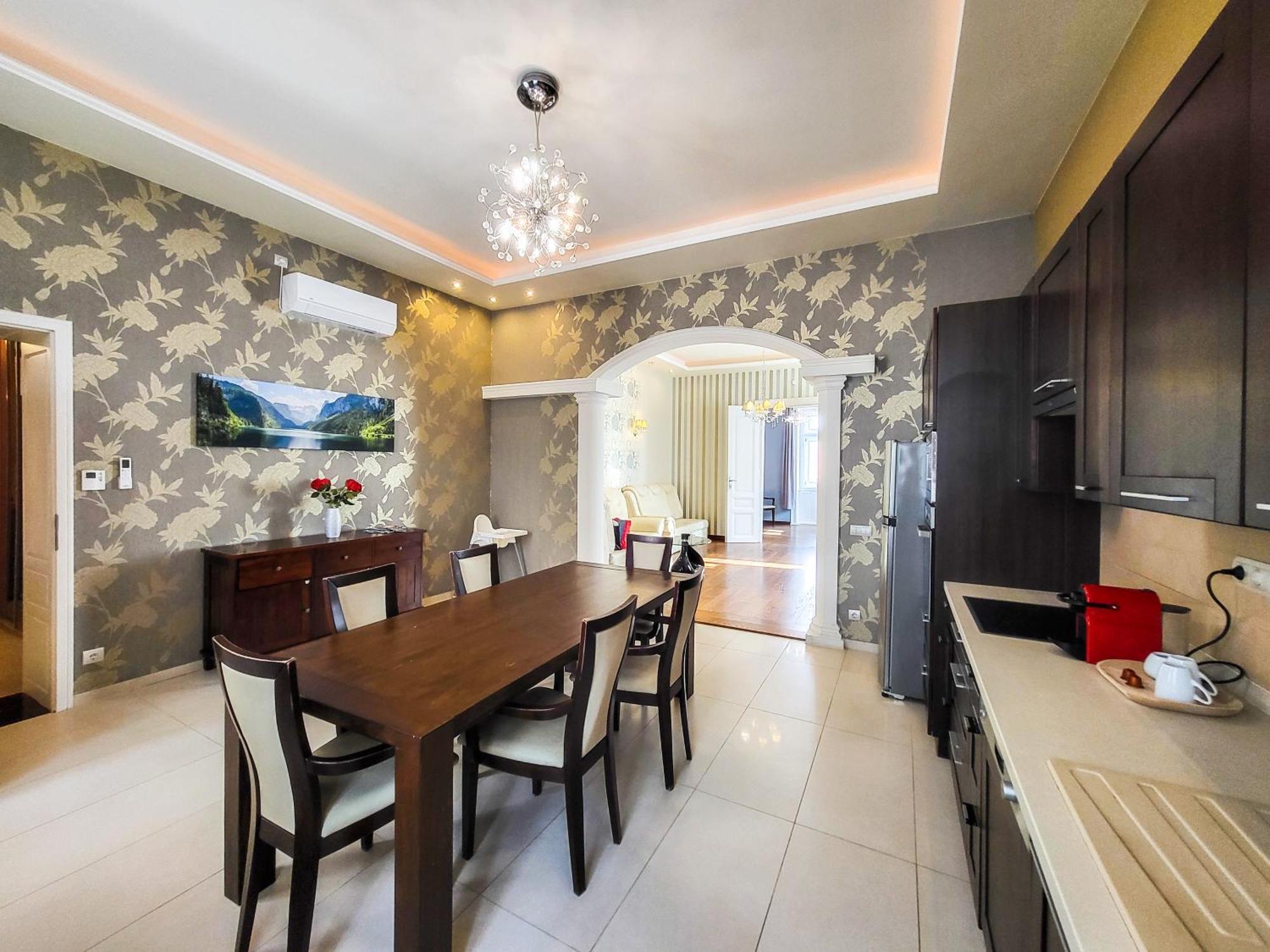 Residence Oasis Gyor Exterior photo